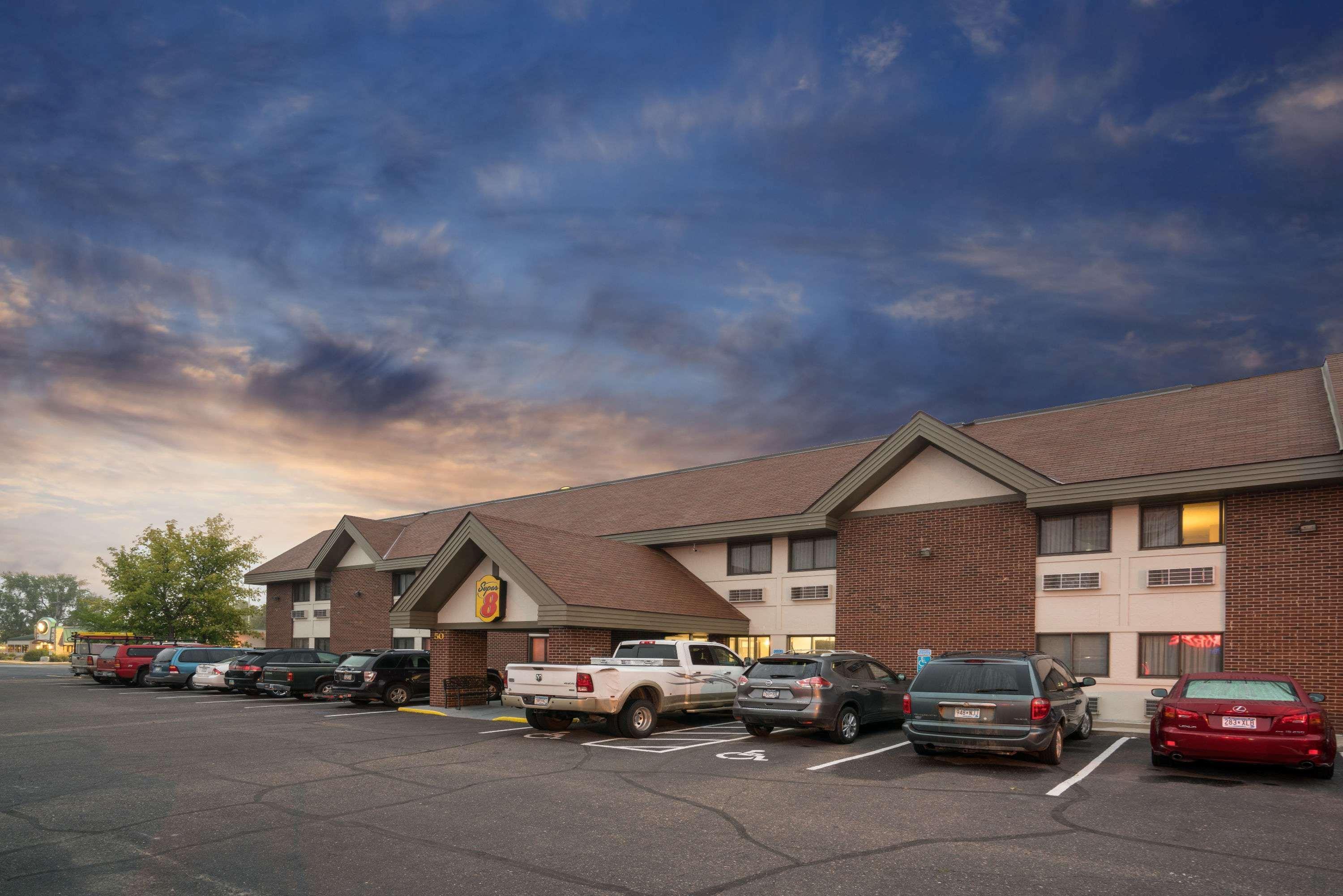 Motel Super 8 By Wyndham St. Cloud Exteriér fotografie